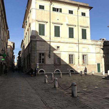 Il Palazzo Del Conte Hotel Sarzana Exterior foto